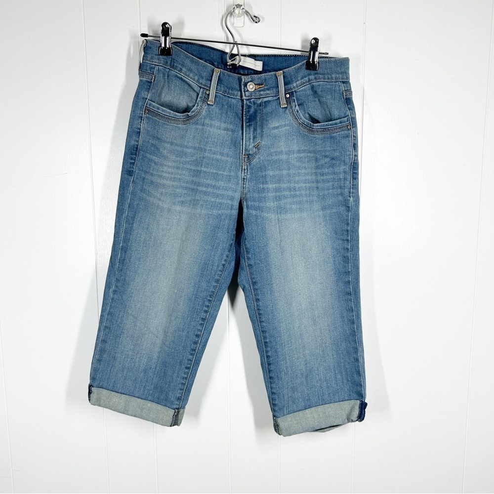 Levi's Denim Rolled Cuff Capris Size 6 Waist 28